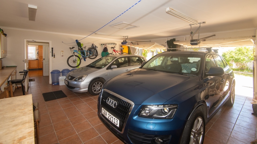 5 Bedroom Property for Sale in Hersham Western Cape